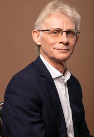 Evert